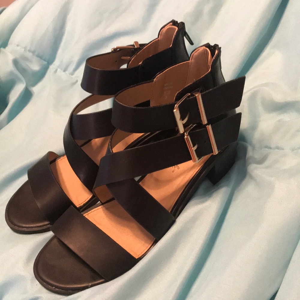 American Eagle, open toe block heels.